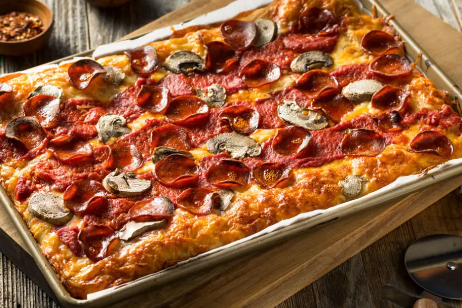 Featured Image of Detroit Vs Sicilian Style Pizza
